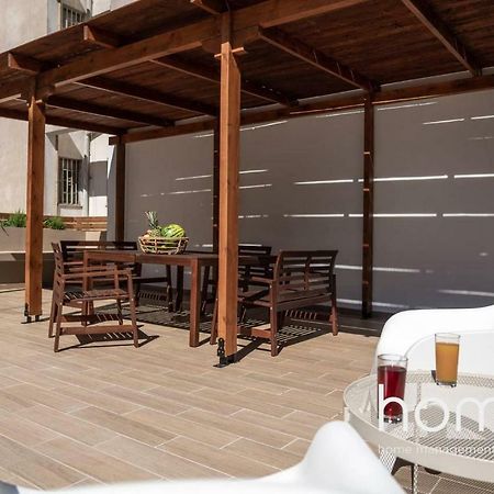 Nemeseos Ground Floor Homm Apartment With Roof Garden And Wading Pool Athen Eksteriør billede