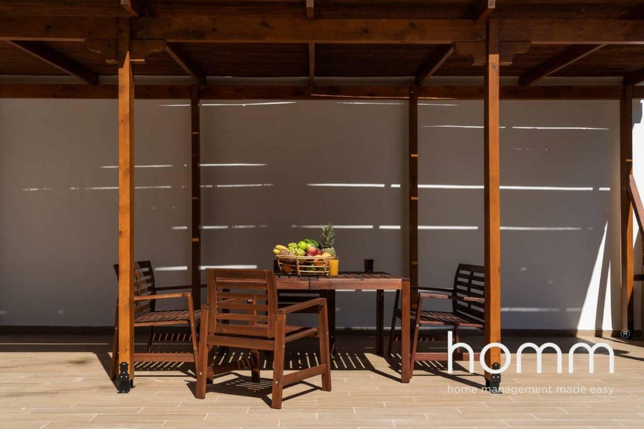 Nemeseos Ground Floor Homm Apartment With Roof Garden And Wading Pool Athen Eksteriør billede